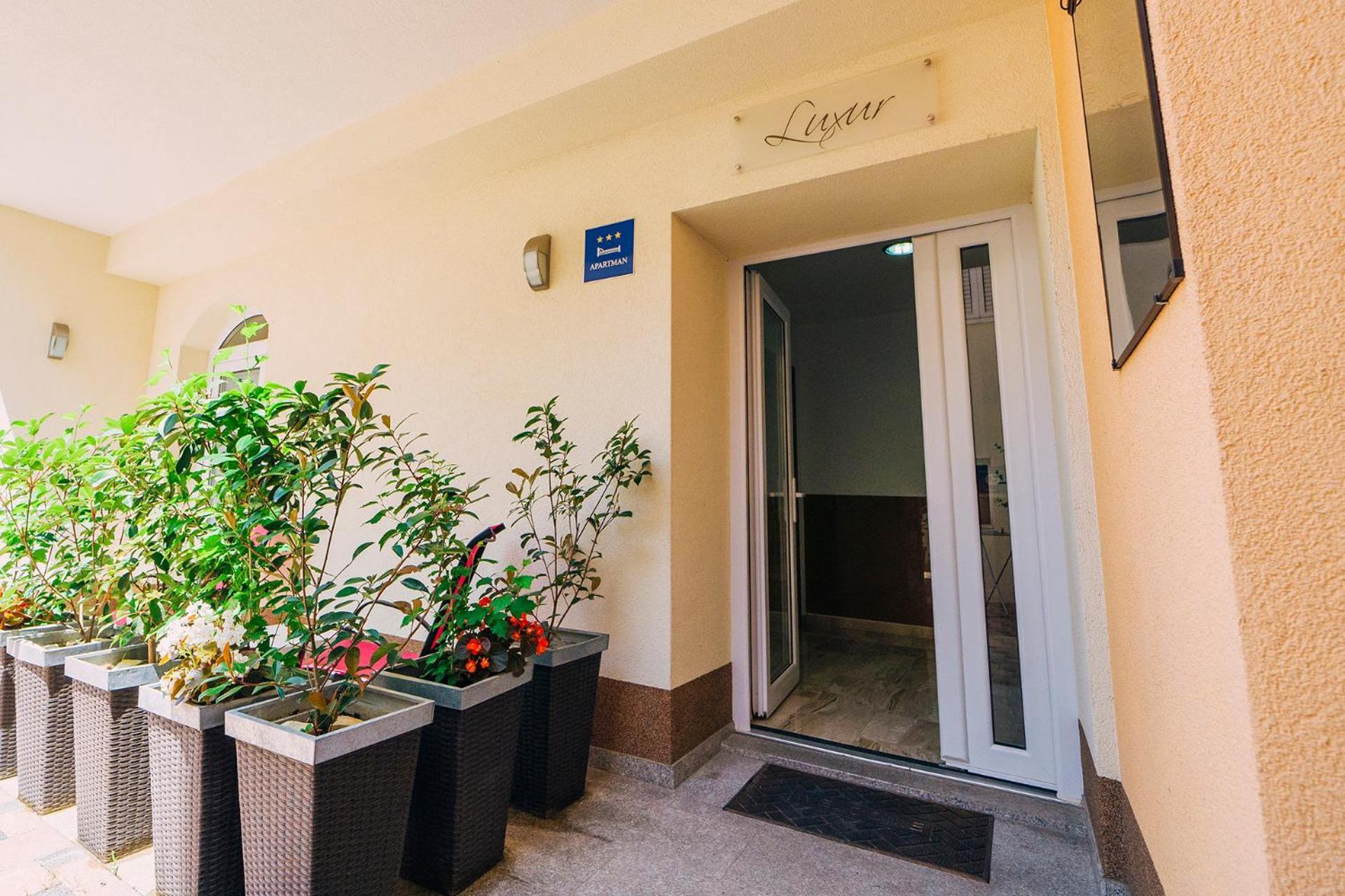 Luxur Centar With Sea View Terrace Baška Voda Exterior foto
